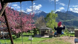 Children's play area - outdoor - B&B Verger Plein Soleil (Saint-Pierre)