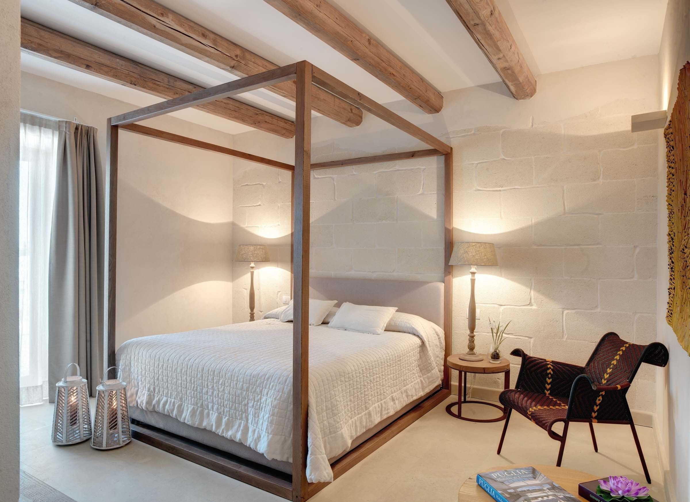 Deluxe Double Room, Balcony, Garden View | Premium bedding, minibar, in-room safe, iron/ironing board