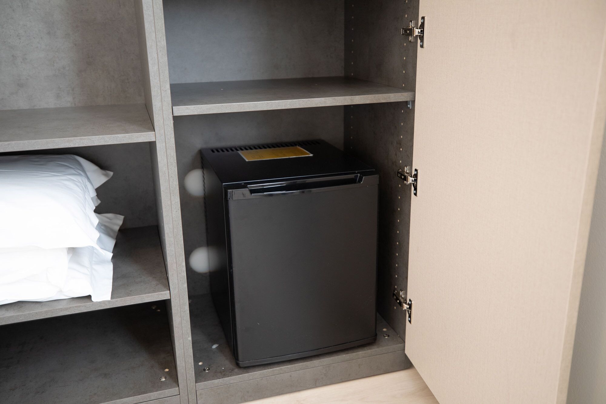 triple room | mini fridge