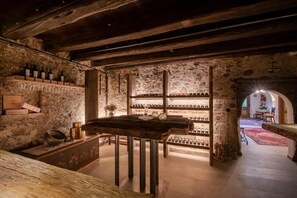 Body treatments, body wraps, body scrubs, facials - Anewandter Historic Hotel (Gais)