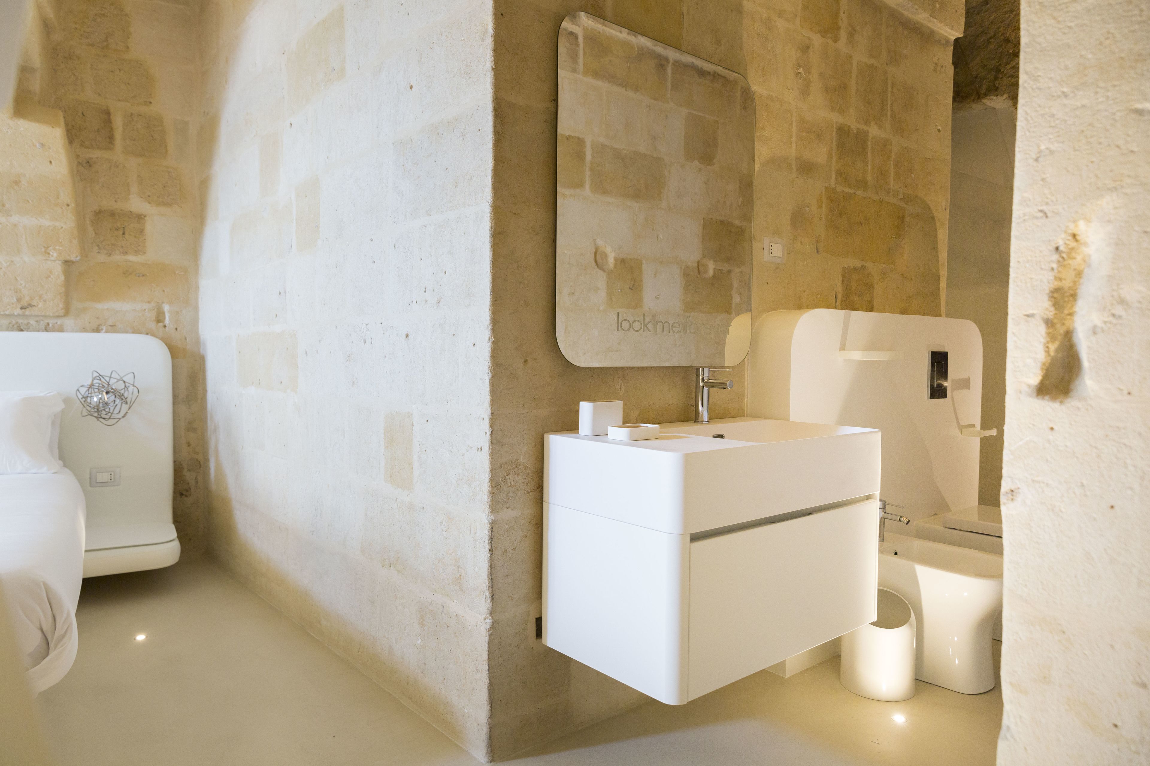 premium bedding, minibar, in-room safe, individually decorated