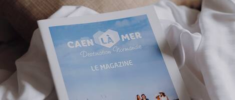 Bureau, rideaux occultants, Wi-Fi gratuit, draps fournis