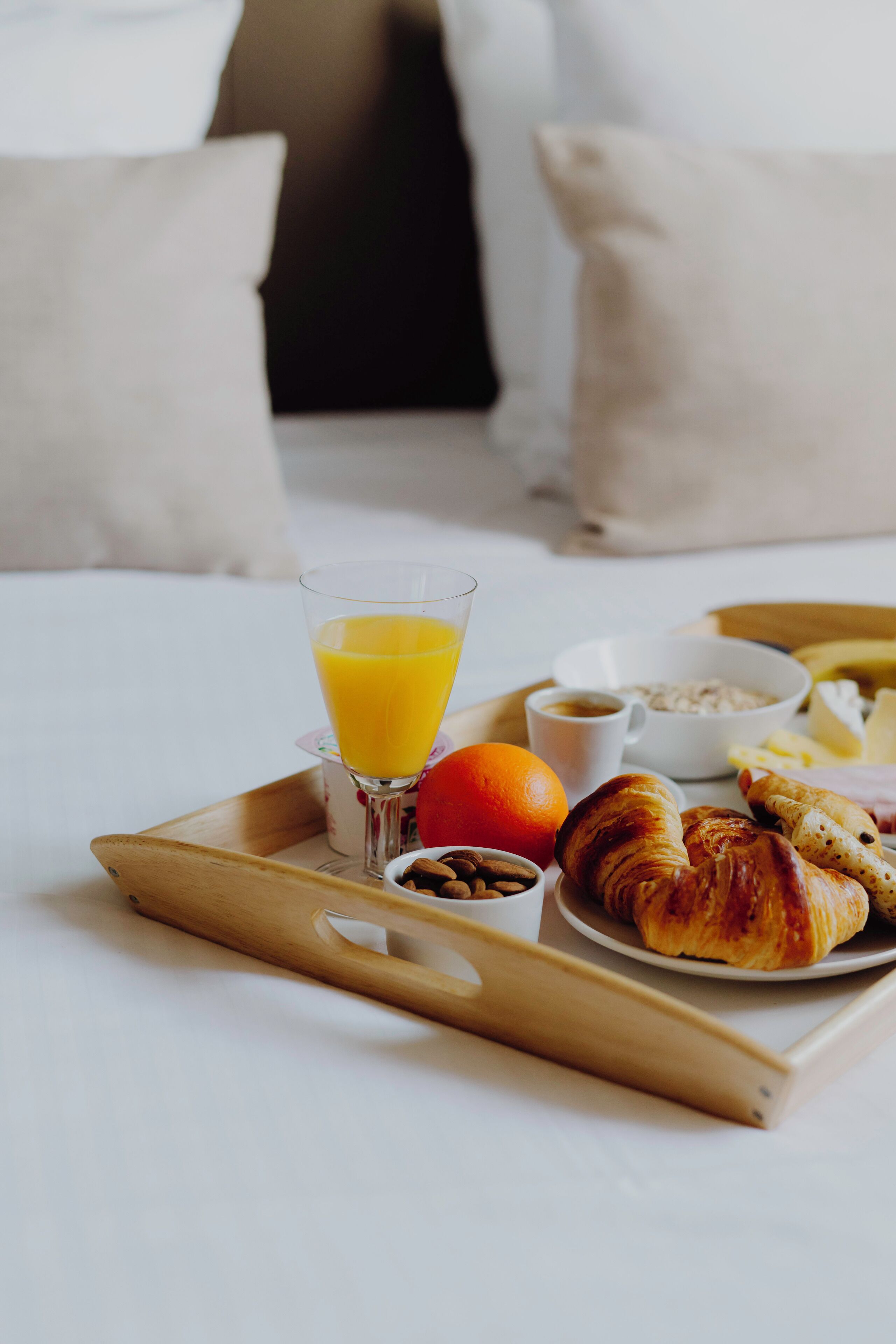 Bàn, màn/rèm cản sáng, truy cập Internet không dây miễn phí 