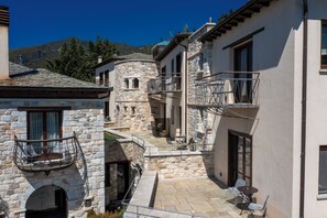 Front of property - Valeni Boutique Hotel & Spa  (Volos)