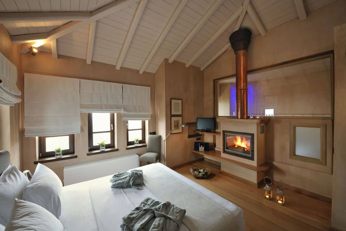 Honeymoon Suite with Indoor Jacuzzi, Fireplace and Panoramic View | 迷你吧、房內夾萬、隔音、免費 Wi-Fi