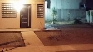 Front of property – evening/night - Casa Sandalo (Culiacán)