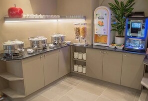 Daily buffet breakfast (EUR 19.5 per person)