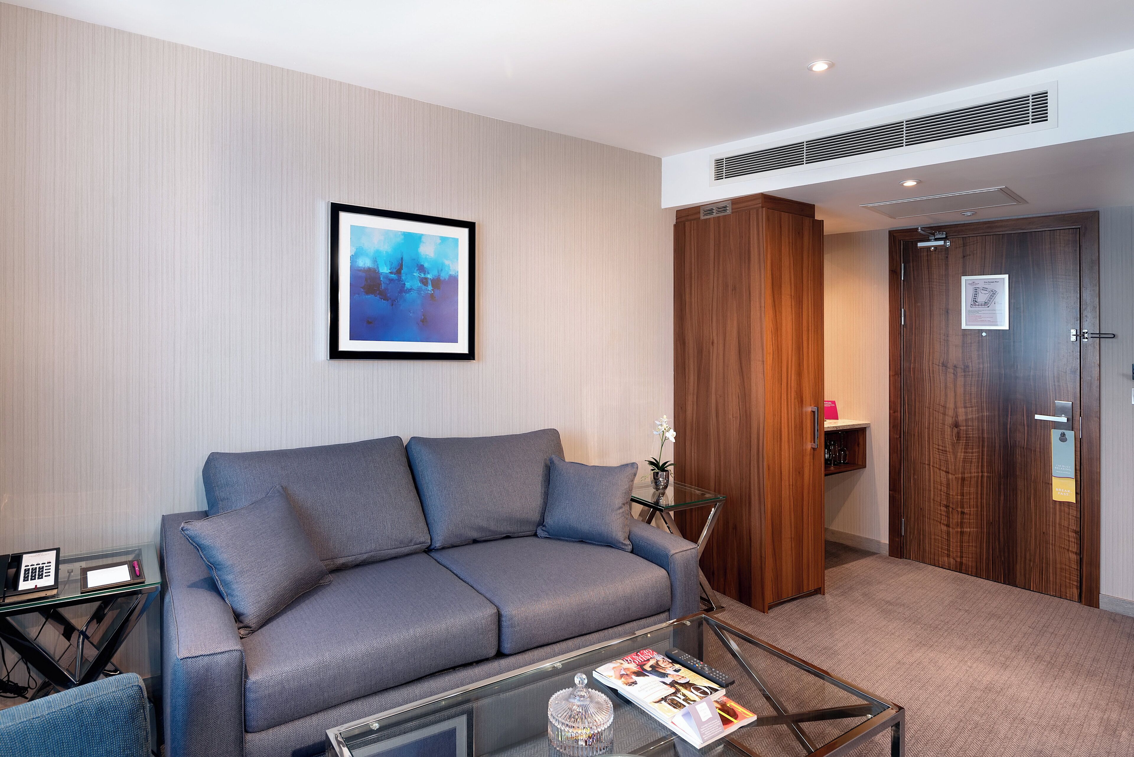 Photo - Crowne Plaza London Heathrow T4 by IHG