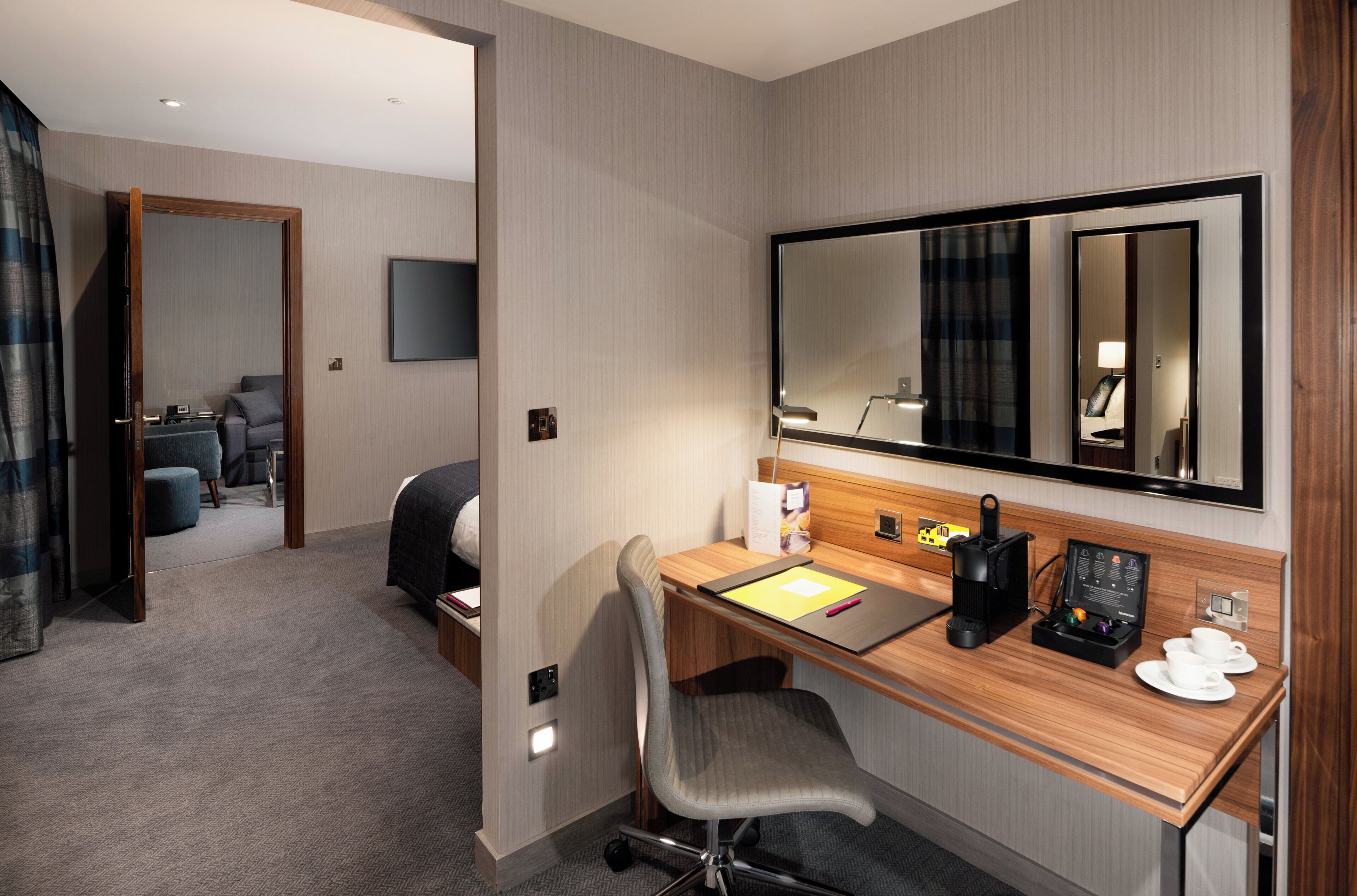 Suite, 1 King Bed | Egyptian cotton sheets, premium bedding, minibar, in-room safe