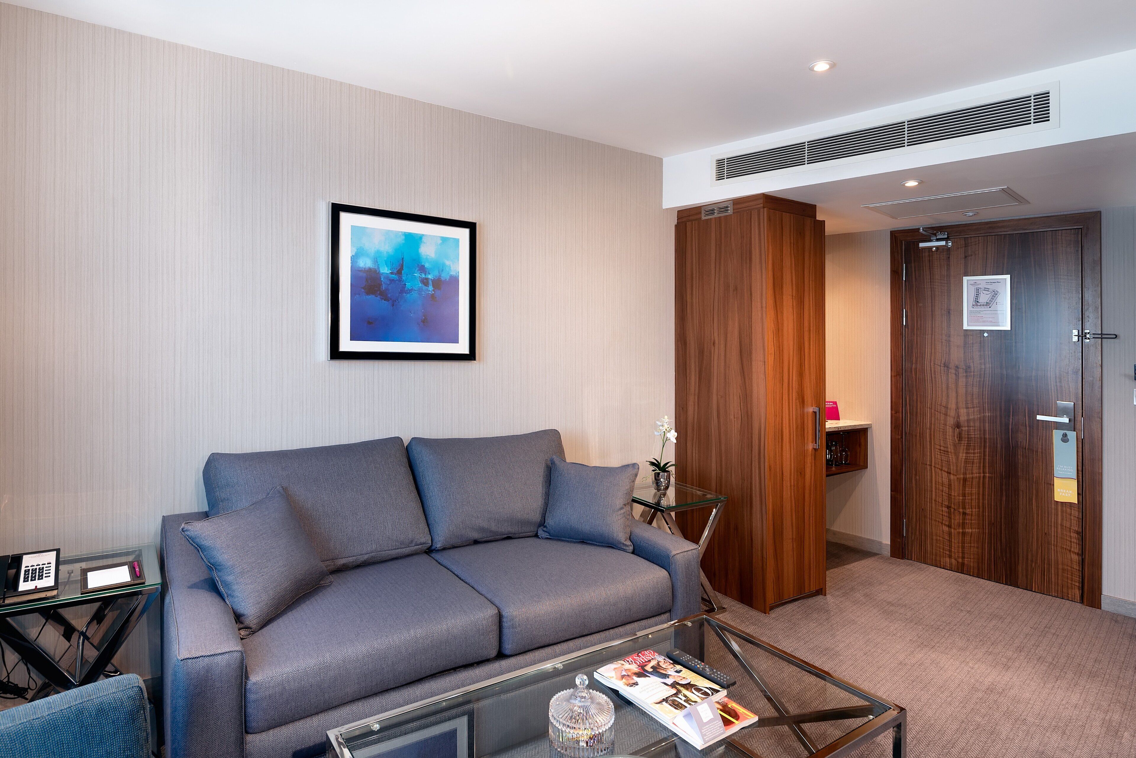 Photo - Crowne Plaza London Heathrow T4 by IHG