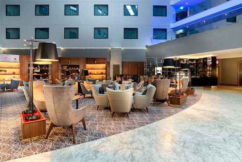 Crowne Plaza London Heathrow T4 by IHG