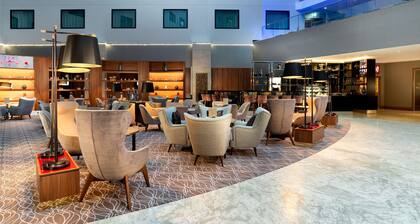 Crowne Plaza London Heathrow T4 by IHG