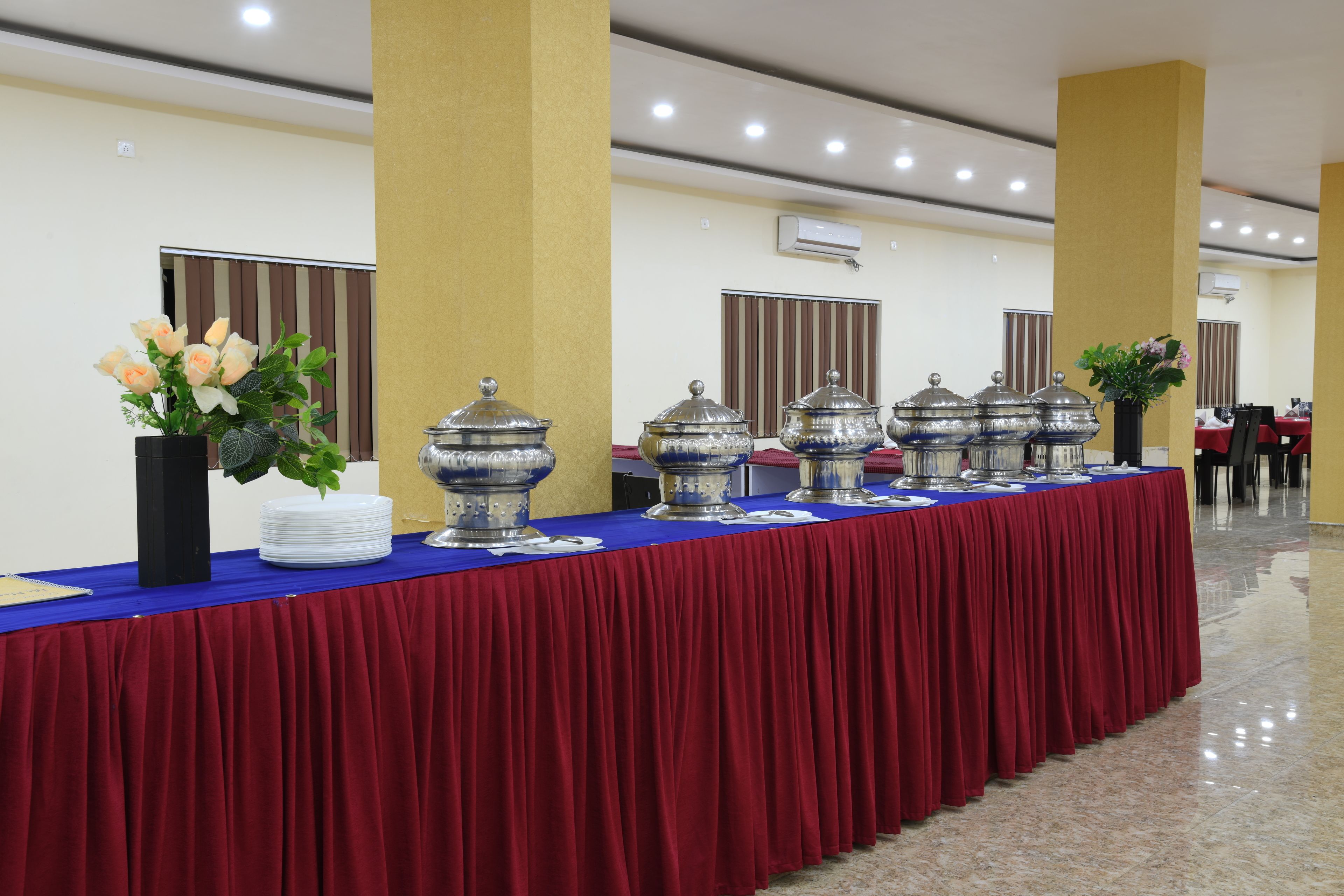 Daily buffet breakfast (INR 250 per person)