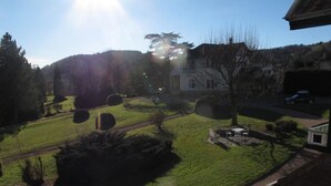 Comfort Double Room | View from room - Ma Tranquilité (Courpière)