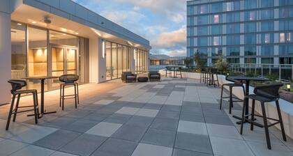 The Summit Hotel
