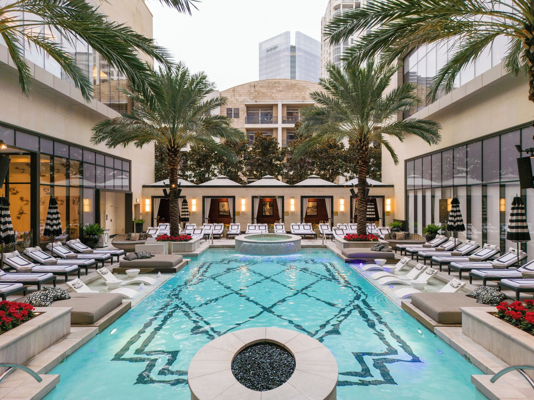 Outdoor pool, cabanas (surcharge), pool umbrellas