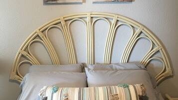 Family Condo, Ocean View (4303 Coral Reef) | 1 bedroom, pillow-top beds, individually decorated