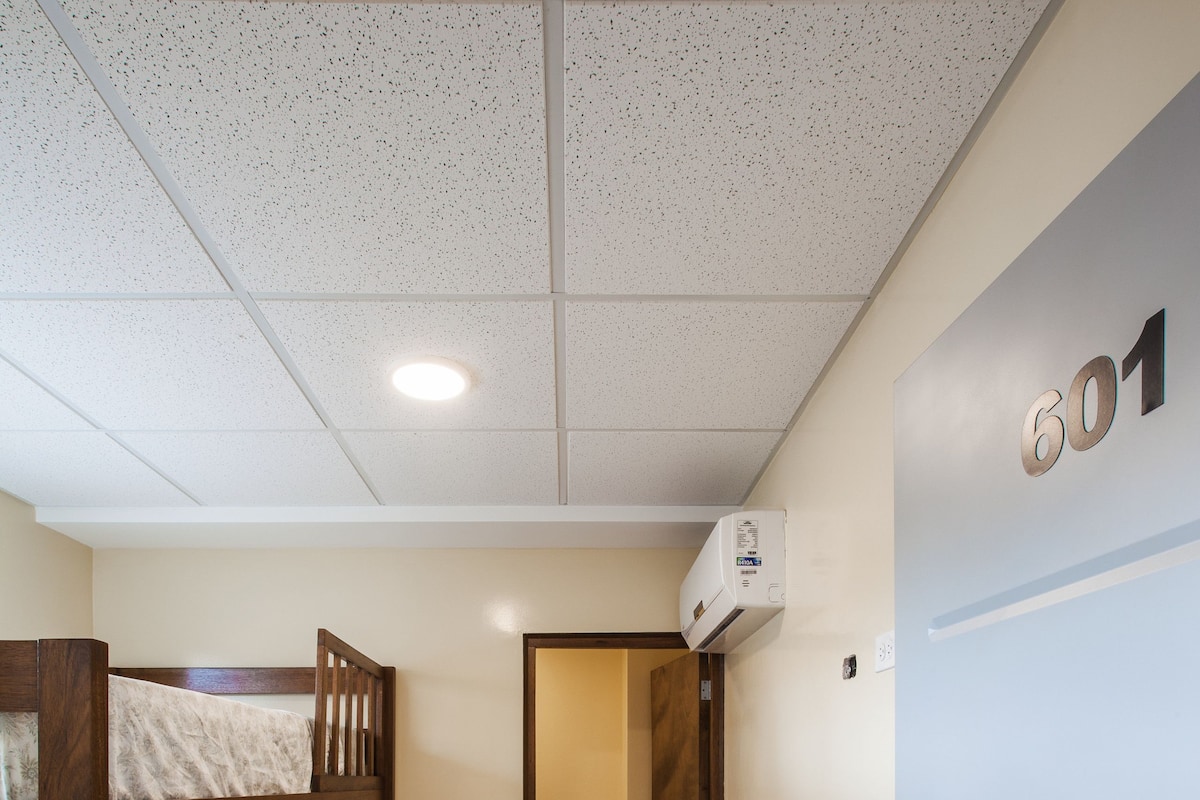 Economy Twin Room, 1 Bedroom, Private Bathroom, Annex Building | Soundproofing, free WiFi, bed sheets