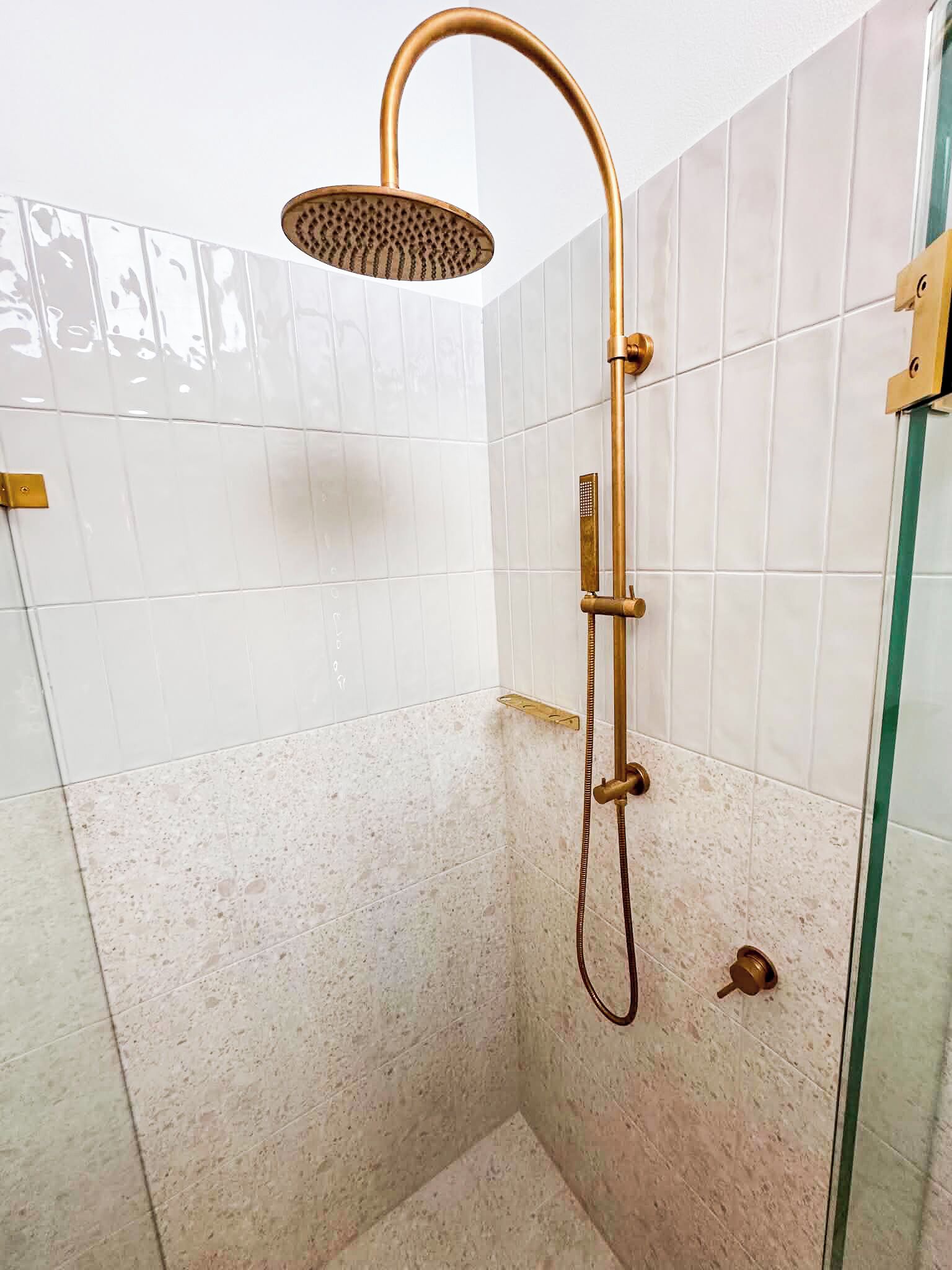 Basic Room, Ensuite | Bathroom | Shower, towels