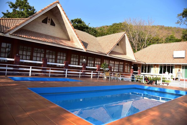 Piscina externa
