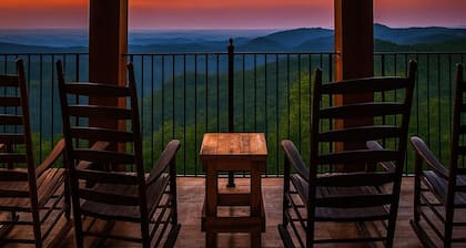 2BR w/ Views and Hot Tub! Pets OK!