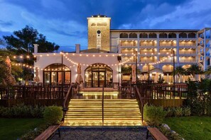 Exterior - Le Monte Hotel Khao Yai (Pak Chong)