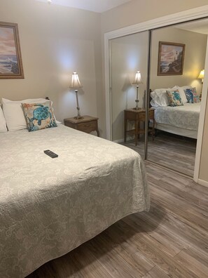 3 chambres, fer et planche à repasser, accès au Wi-Fi (inclus)