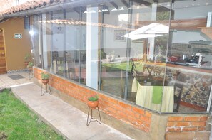 Doppelzimmer, 1 Doppelbett | Terrasse/Patio