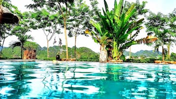Alberca al aire libre