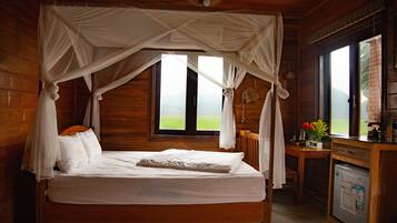 Deluxe Double Room, 1 Double Bed, Mountain View | Minibar, desk, soundproofing, free WiFi