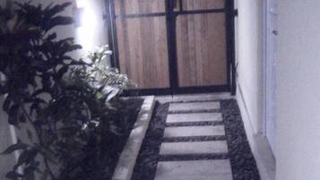 Halaman properti