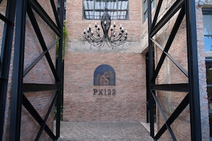 Fachada de la propiedad