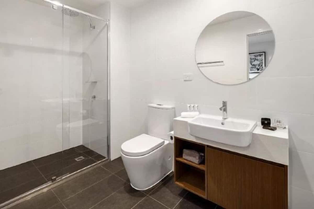 Bathroom | Shower, free toiletries, hair dryer, towels