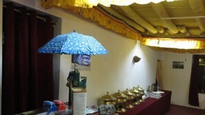 Daily continental breakfast for a fee - Kargil Tourist Camp (Kargil)