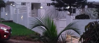 HighLander Guest House