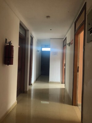 Interior - HighLander Guest House (Aburi)