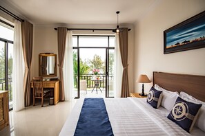Luxury Double Room, 1 King Bed, Balcony, Beach View | Minibar, in-room safe, desk, laptop workspace - Santa Sea Villa Hoi An (Da Nang)