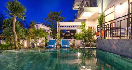 Santa Sea Villa Hoi An