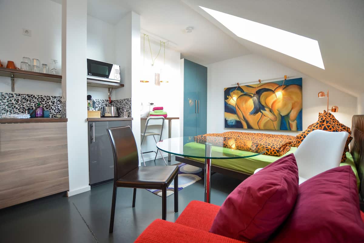 Deluxe Apartment, Accessible, Ensuite | Interior