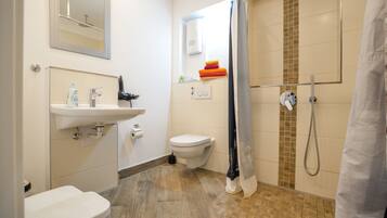 Loft, Ensuite | Bathroom