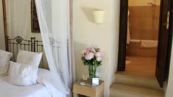 Chambre Standard, en bord de piscine (Ulivo) | Salle de bain