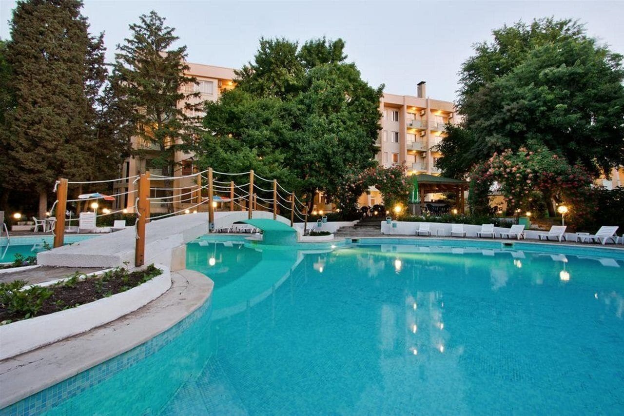 Udendørs pool