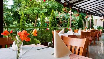 Servei de restauració a l'aire lliure