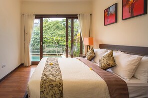 In-room safe, iron/ironing board, cots/infant beds, rollaway beds - The Reika Villa by Nagisa Bali (Ungasan)