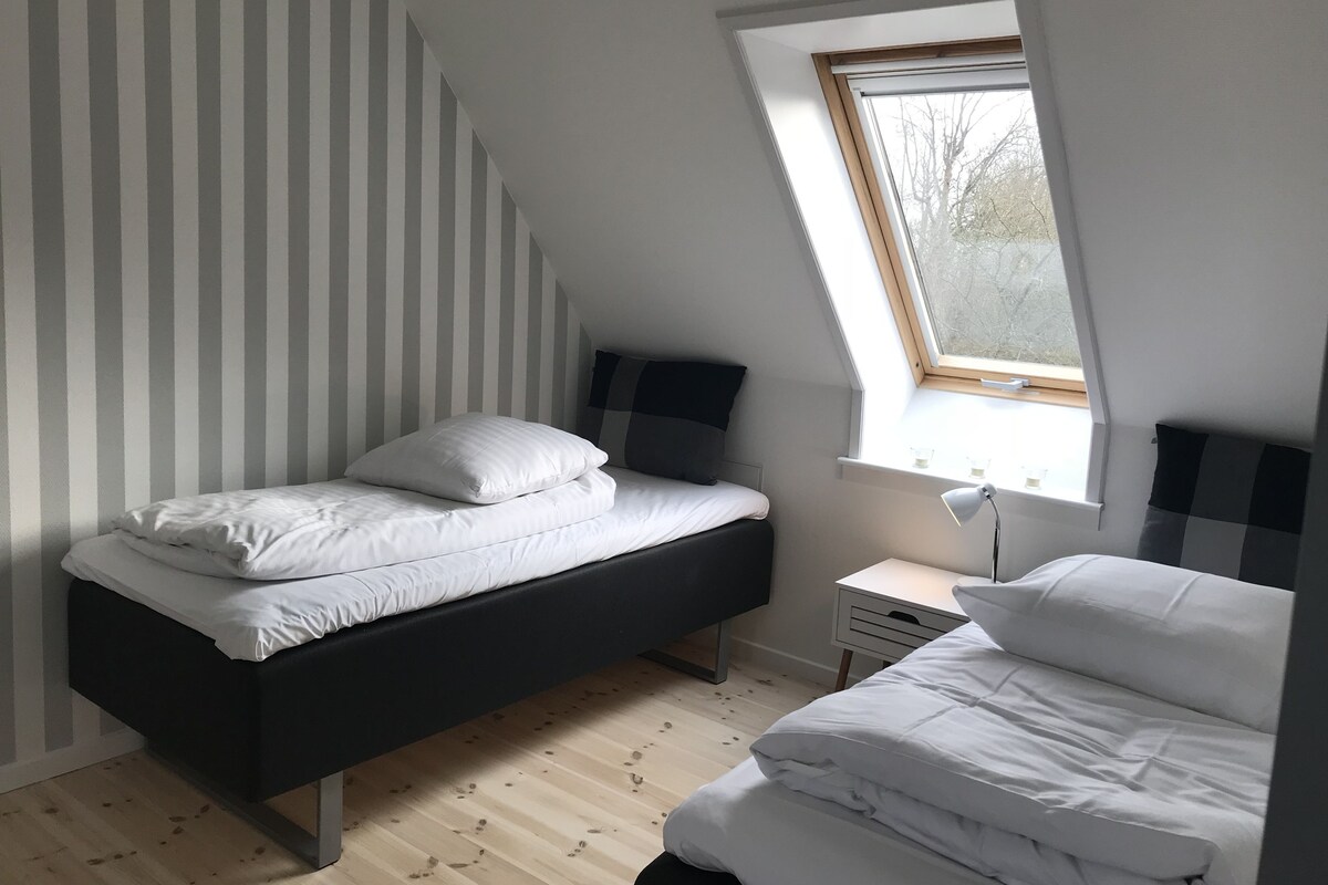 1 bedroom, soundproofing, free WiFi, bed sheets