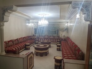 公寓, 3 間臥室 | 客廳 | 電視