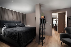 Family Suite | Hypo-allergenic bedding, desk, laptop workspace, blackout curtains - Hótel Varmaland (Borgarbyggd)