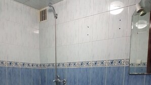 Unclassified image, 3 of 6, button - Apartment 3 Rooms City Center Fés FAR (Fes)