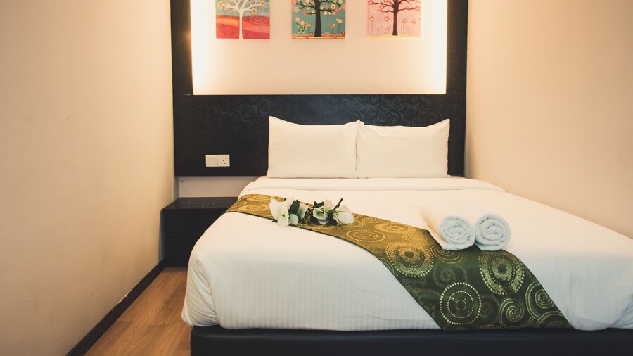 Hotel CIQ @ Wong Ah Fook