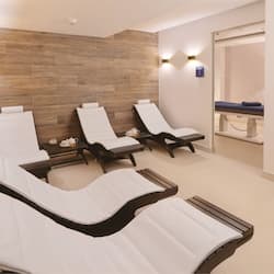 Couples treatment rooms, sauna, steam room, body treatments, body wraps